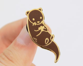 Otter Emaille Pin