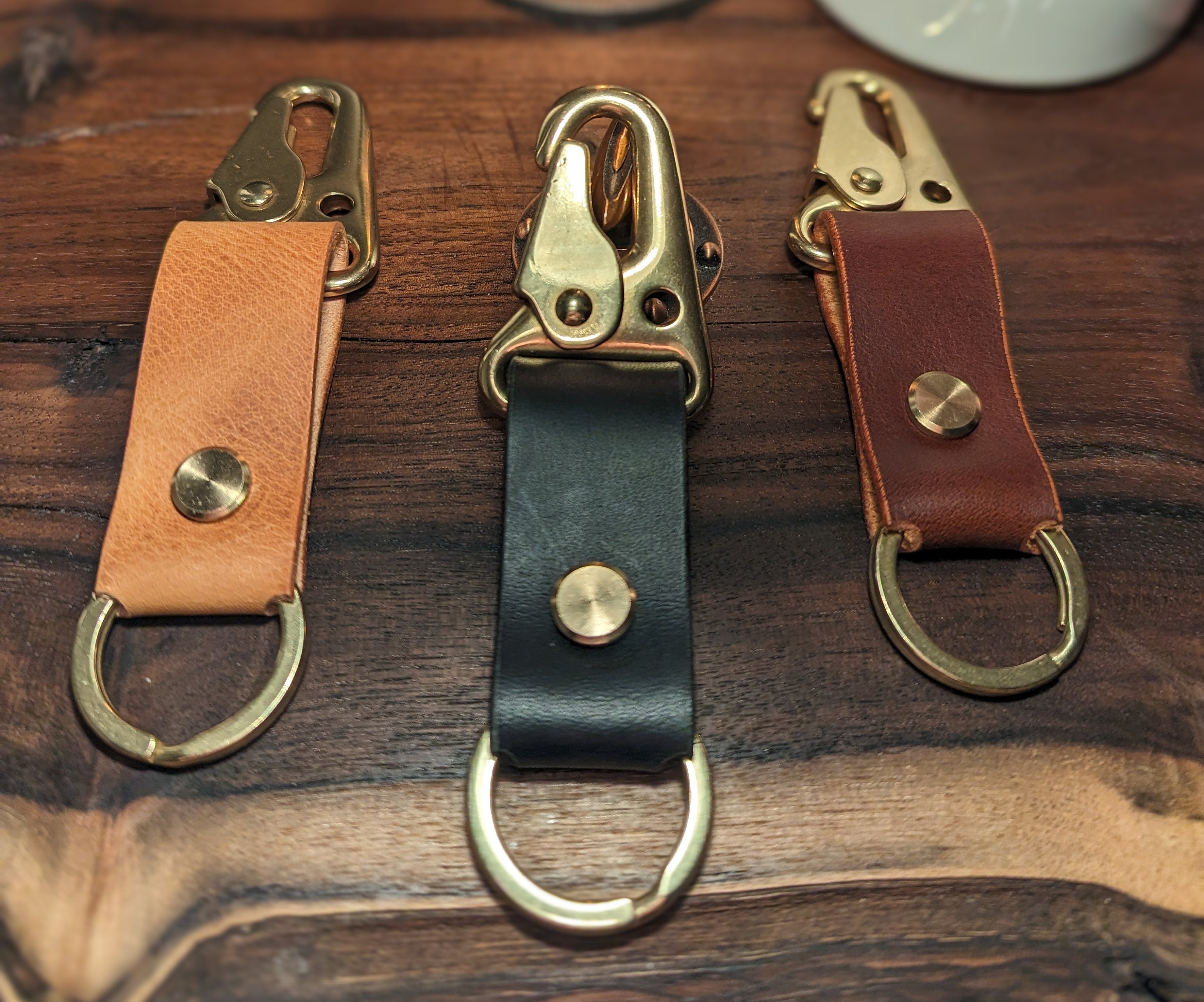 Italian Leather and Brass Clip Keychain, Handmade Leather Keychain, EDC Keychain, Brass Keychain, Hand Made in the US, Tactical Keychain