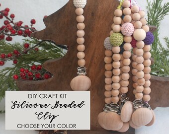 Wood Beaded DIY Clip CRAFT KIT • Natural Beechwood Sensory Beads Hat Mask Universal Clip Chain Girl Boy Tether Shower Activity Beading Kit