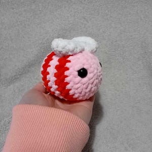 Crochet Bumblebee, Crochet Bee Plushie Bee Gifts, Pink and Red Bees, Bee Little Gifts, Bee Lover Gift, Amigurumi Bee, Kaytedid Bee,