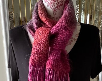 Pink handwoven scarf, Fuchsia hand woven mohair scarf, unique woven gift for her and mom, handwoven winter scarf, soft handwoven scarf