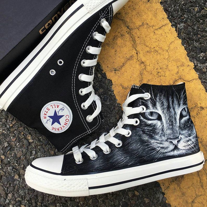 shoes with cat faces on them