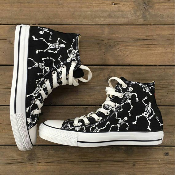 converse yeux rouge converse yeux rouge