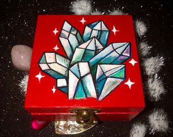 Hand painted jewelry box. Quartz Totem Jewelry Box.