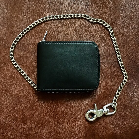 The latest collection of black wallets with chain for men