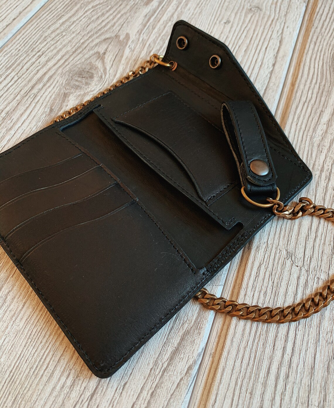 Cartera biker de cuero Cartera con cadena Trucker cadena de Etsy