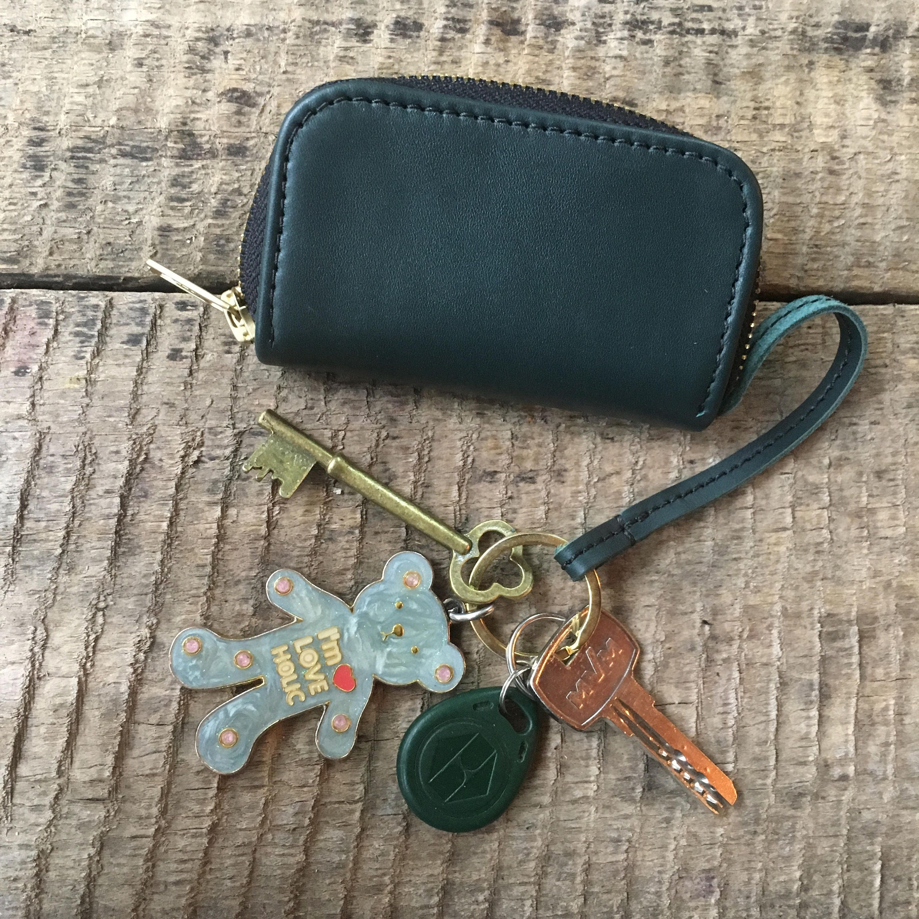 Leather Key Pouch Wallet Slim Keychain with 6 Key Holder – Rustic Town