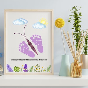 Premier bricolage empreinte de pied pour la fête des mères, artisanat d'empreinte de bébé pour bébé, carte de fête des mères, artisanat imprimable pour la fête des mères, cadeau fête des mères empreinte de papillon