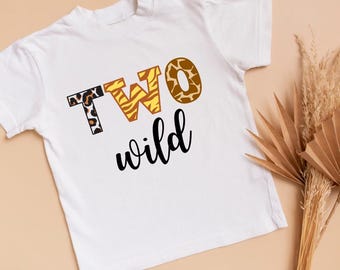 Two wild shirt, two wild tee, Second Birthday tshirt , Safari birthday shirt, Jungle birthday, 2nd birthday tshirt, Animal print t-shirt
