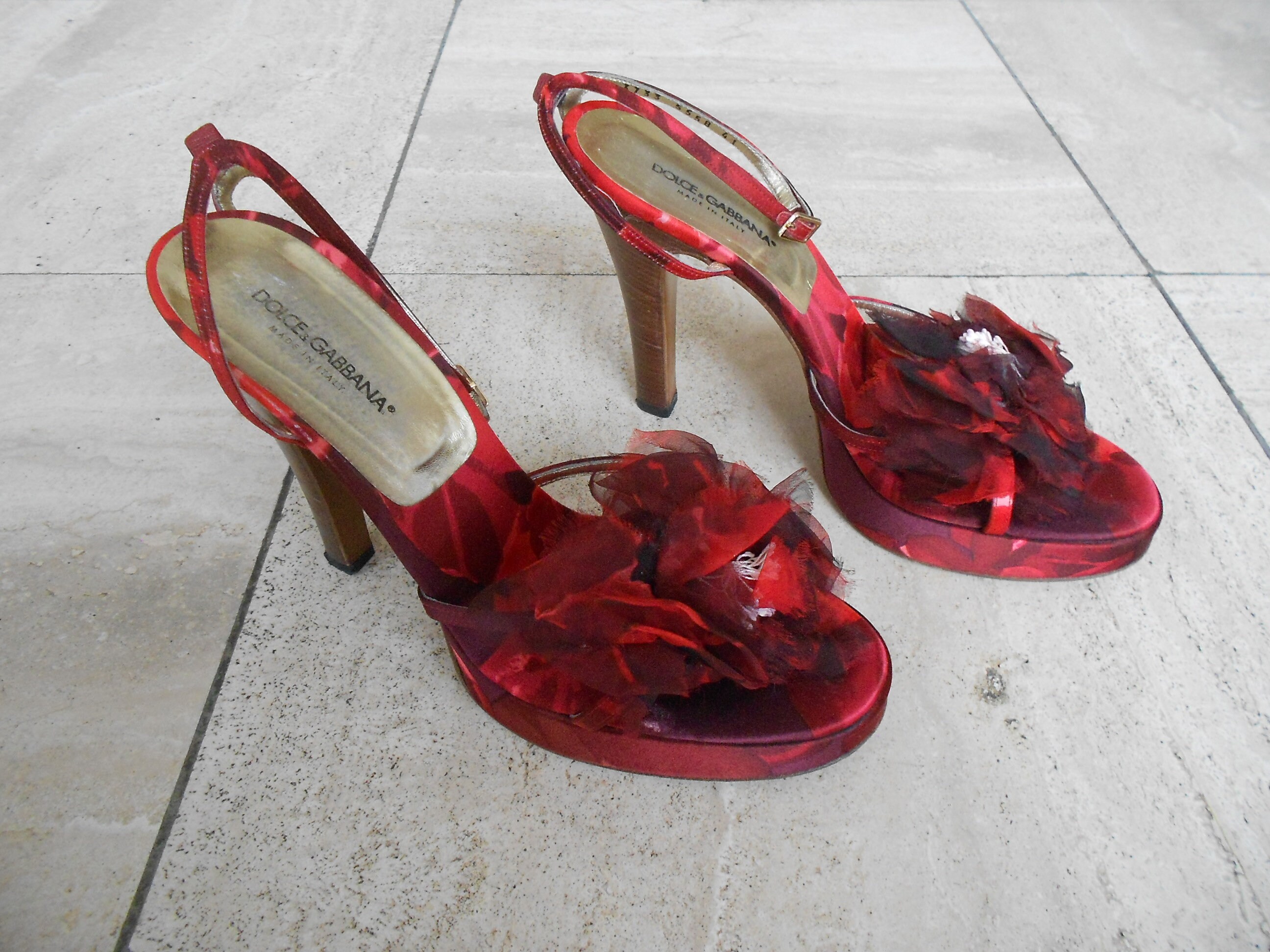 Vintage 1990s DOLCE & GABBANA Red Silk SANDALS 41 Evening - Etsy Vintage 1990s DOLCE & GABBANA Red Silk SANDALS 41 Evening - Etsy