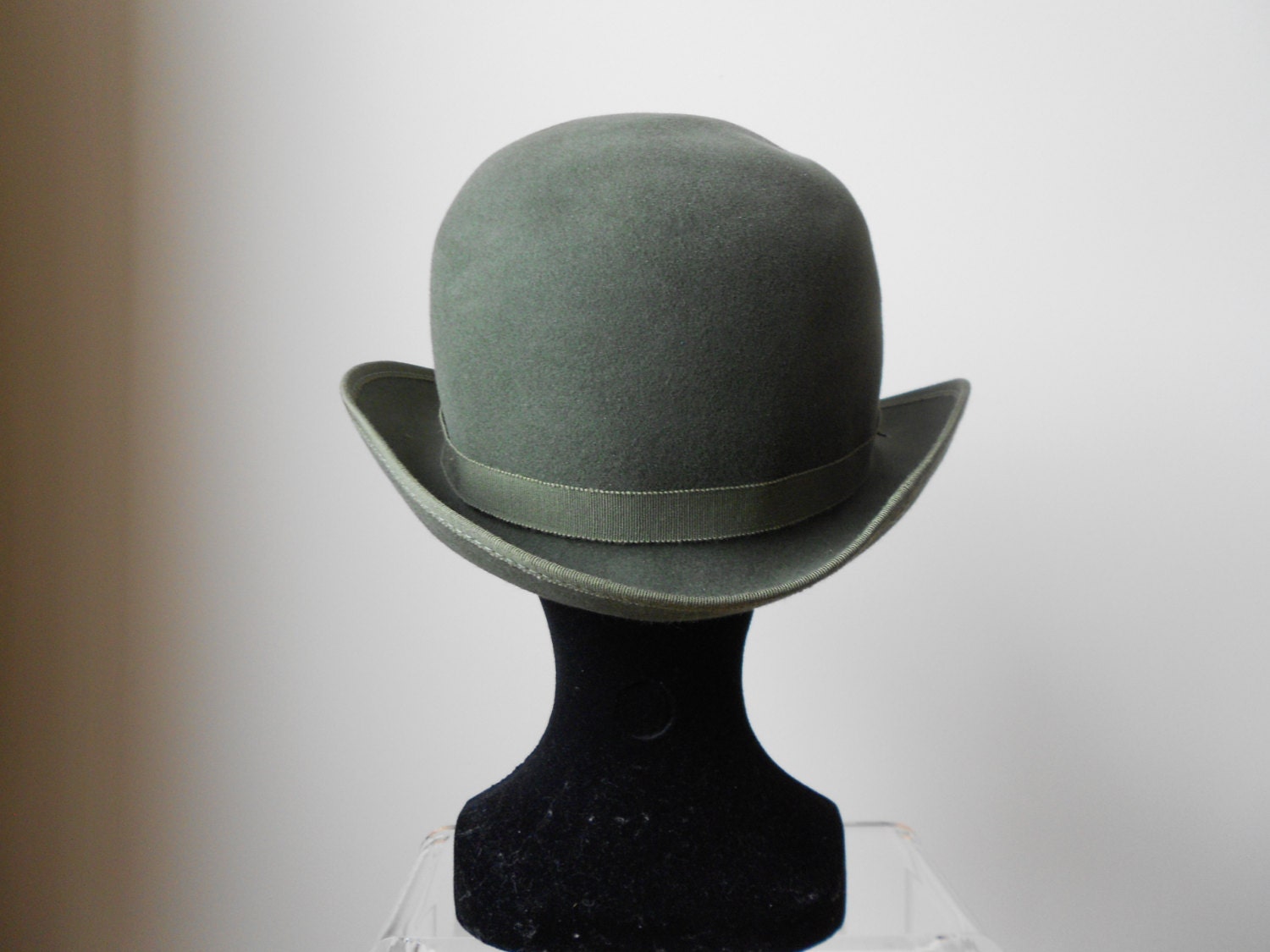 Vintage Jean-Charles Brosseau hat Vintage Women main image 2