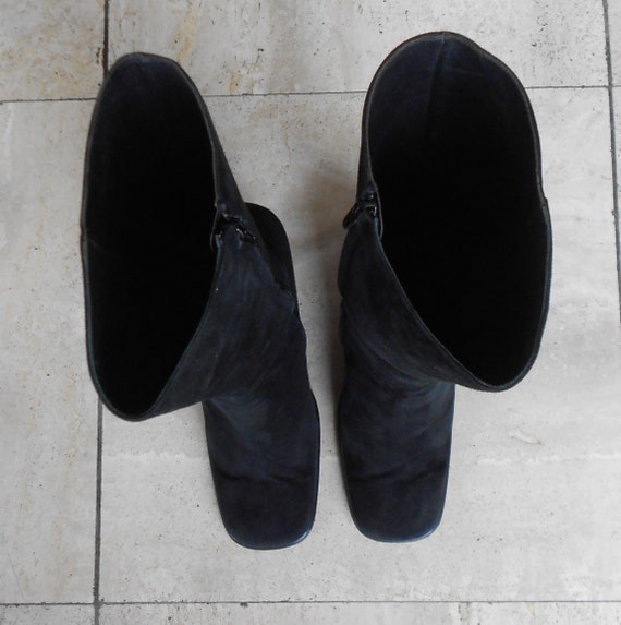 Vintage 1990s, GUCCI* black velvet leather boots,… - image 9