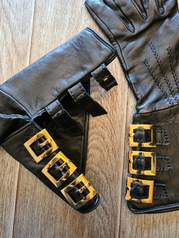 Vintage 1980s, HERMES* woman black leather gloves… - image 4