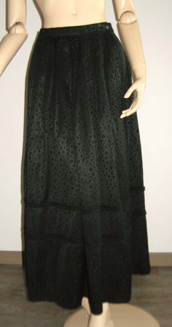 very long skirt