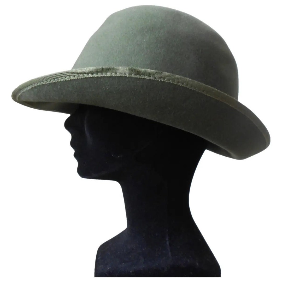 VINTAGE JEAN-CHARLES BROSSEAU CLOCHE HAT JEAN-CHARLES BROSSEAU Vintage 1960s Sonia Delaunay-inspired  main image 3
