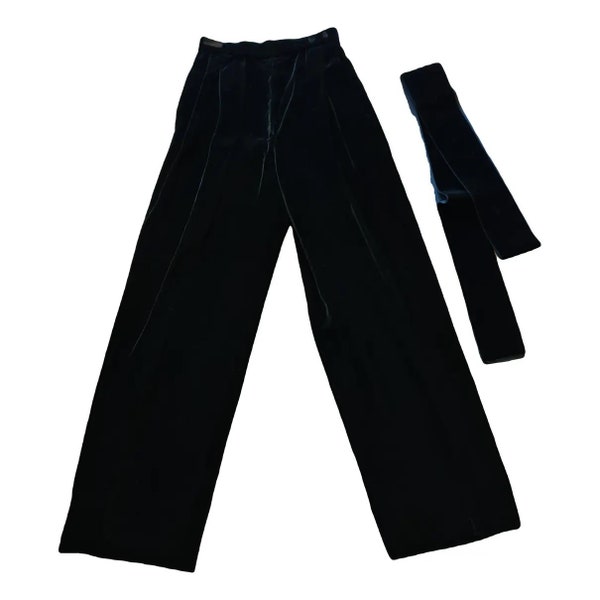 Vintage 1980s, non signé, pantalon velours noir, XS, Paris, France, mode femme hiver, pantalon large femme, style chic 80, tenue de soirée