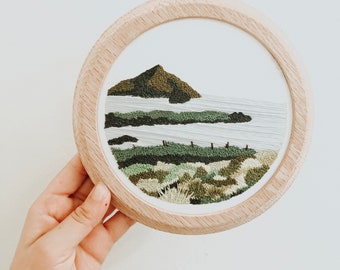Aangepaste landschap borduurwerk hoepel, aangepast portret huwelijkscadeau