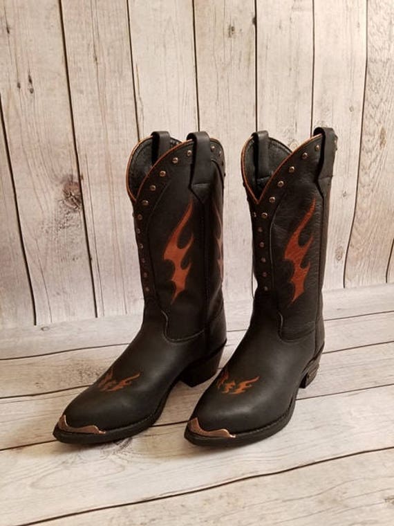 Size 7 5 M Harley Davidson Hand Painted Women S Boots Etsy