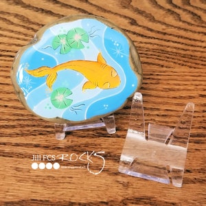 Easel Display Stands for Painted Rocks, pack of 2 stands (medium size)