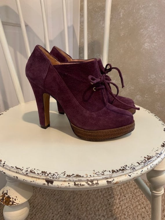 Anthropologie purple suede platform heels / Luiza 