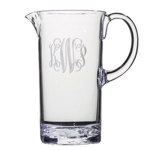 Acrylic Monogram Pitcher, Personalize Gift, Personalized Lucite Pitcher, Hostess Gift, Housewarming Gift, Wedding Gift, For Mother's Day