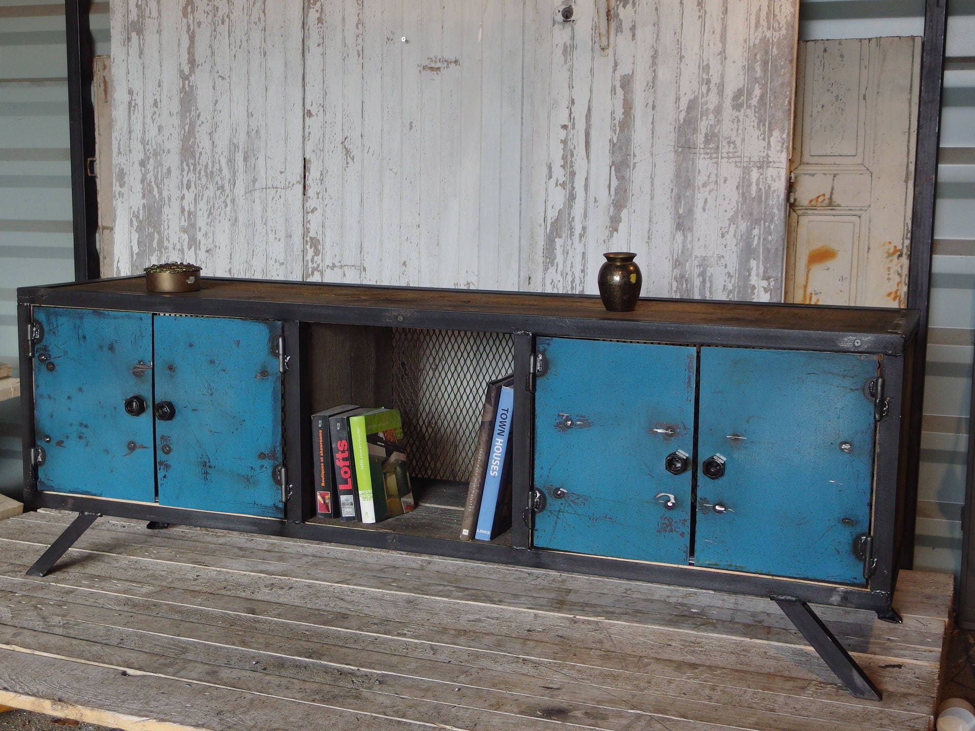 Meuble Industriel Type Enfilade en Acier et Bois