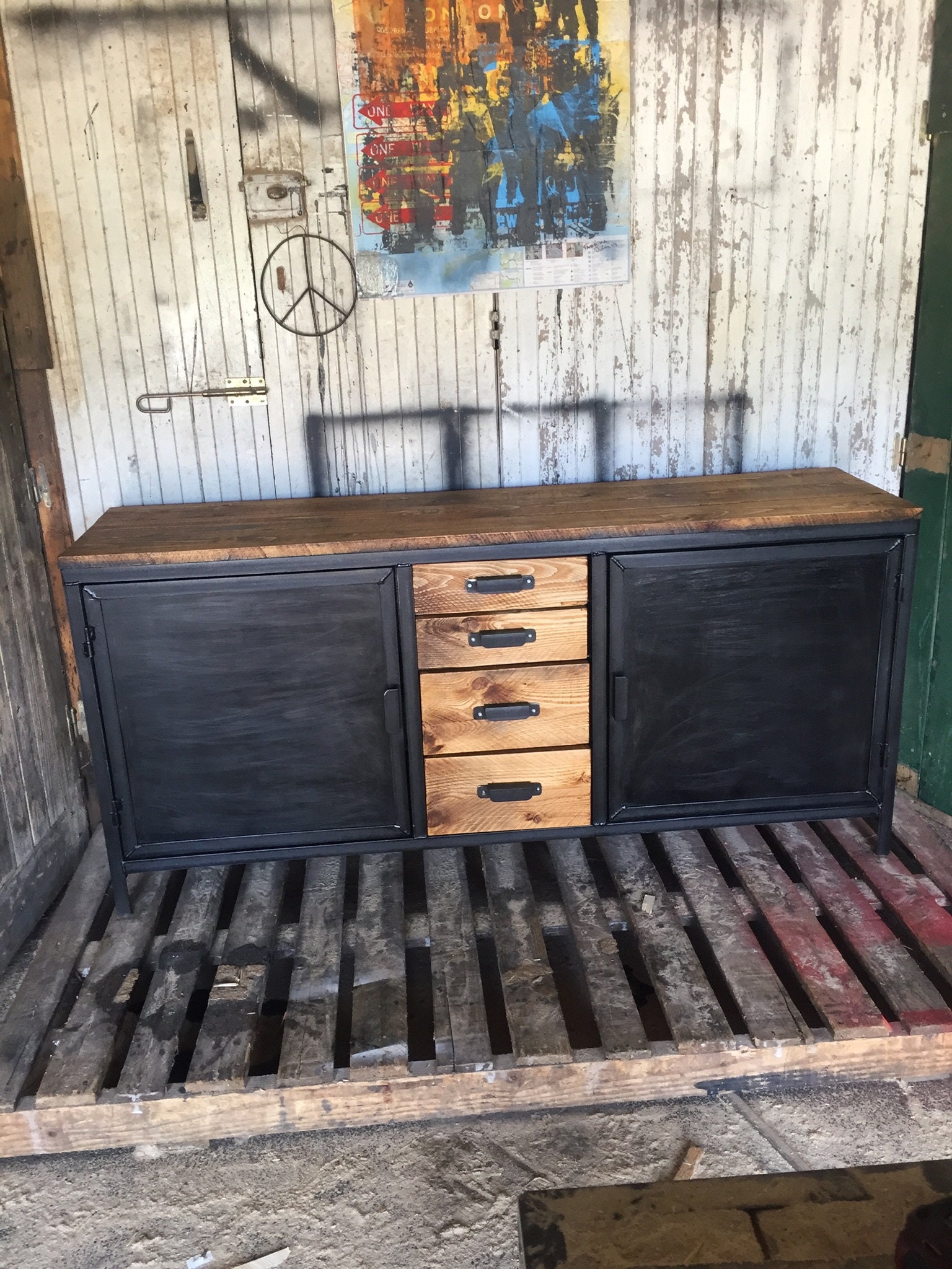 Meuble Buffet 4 Tiroirs