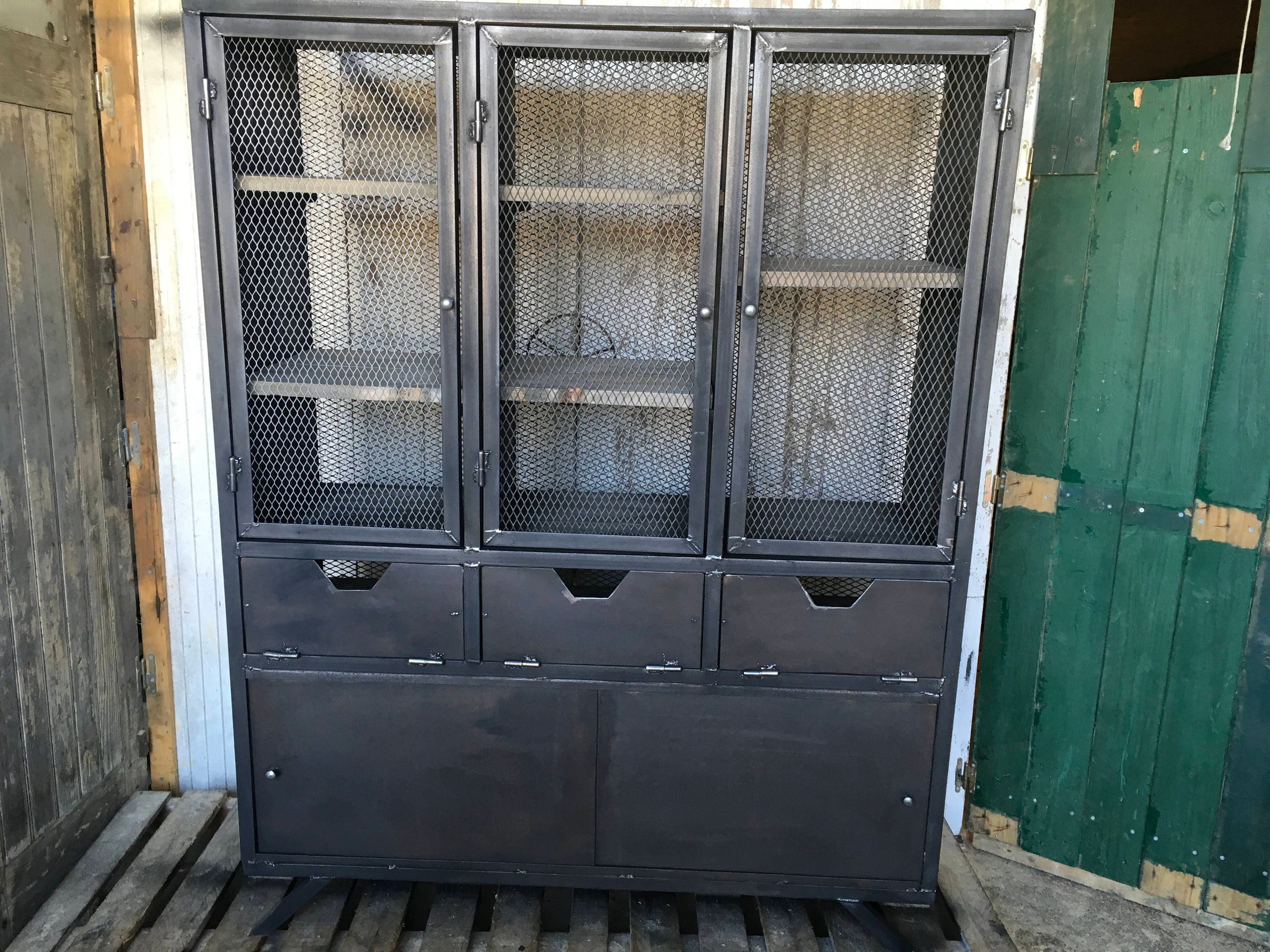 Meuble Buffet Vaisselier en Acier et Bois