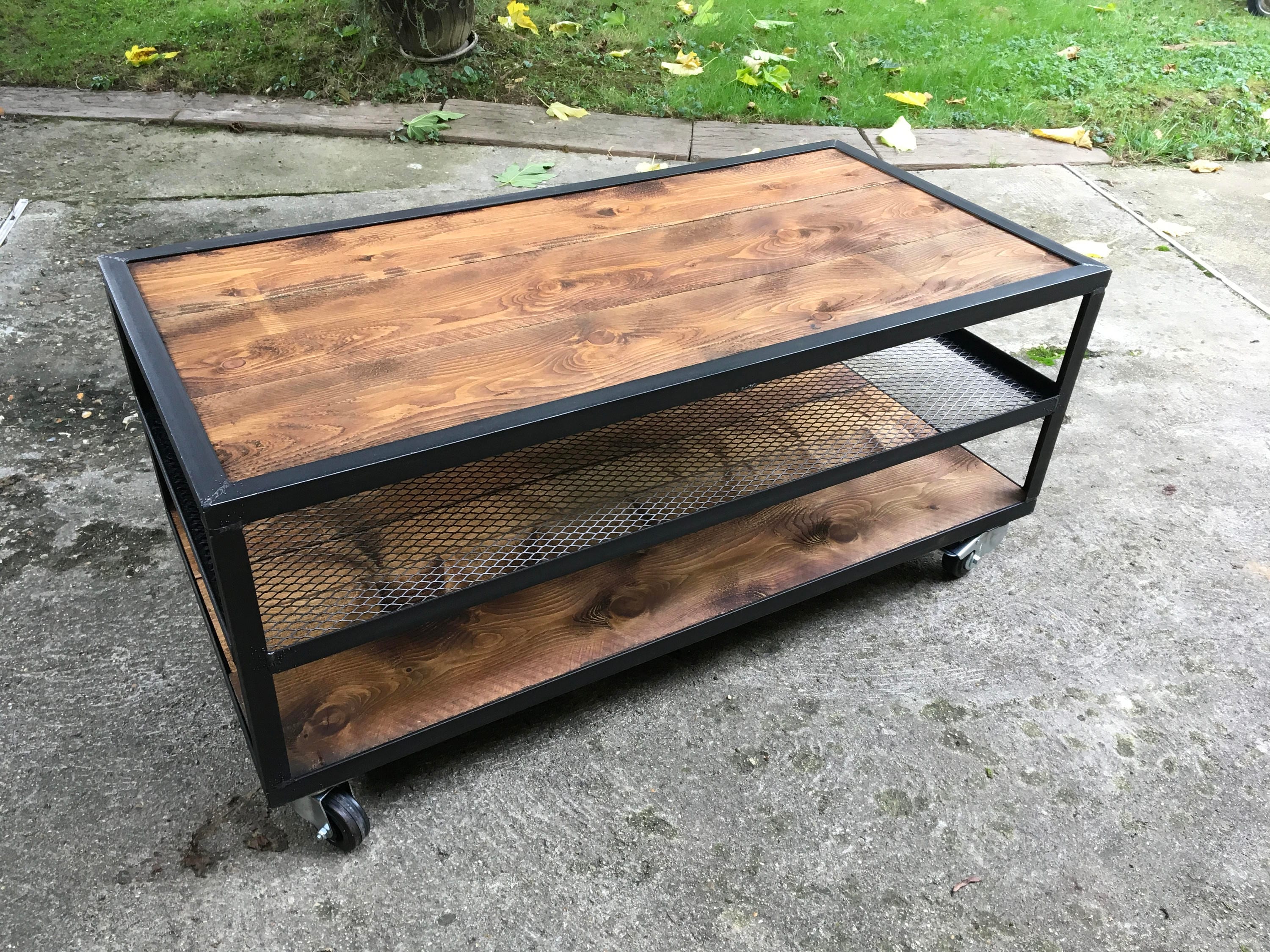 Meuble industriel Table