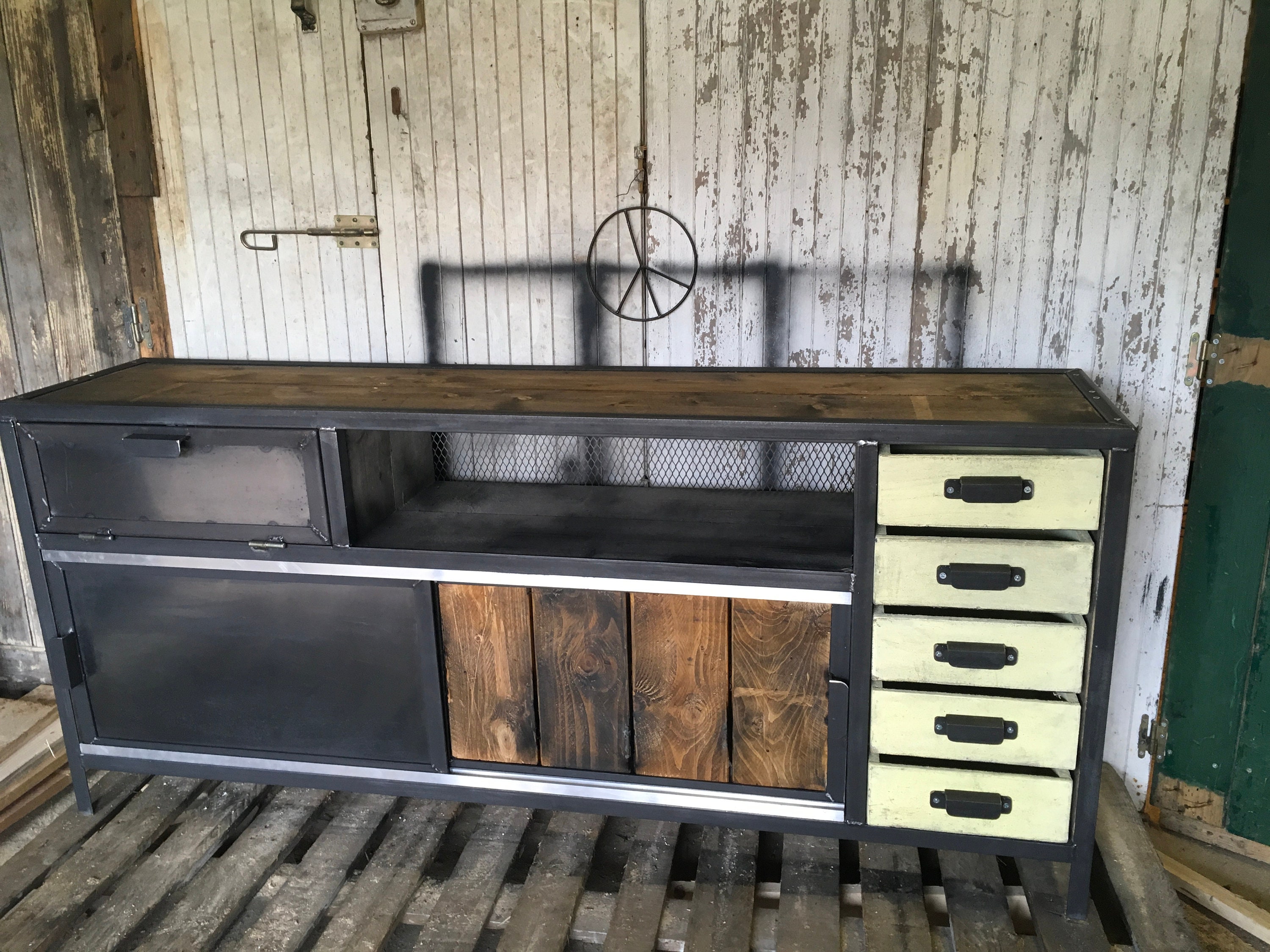 Buffet Industriel Porte Coulissante