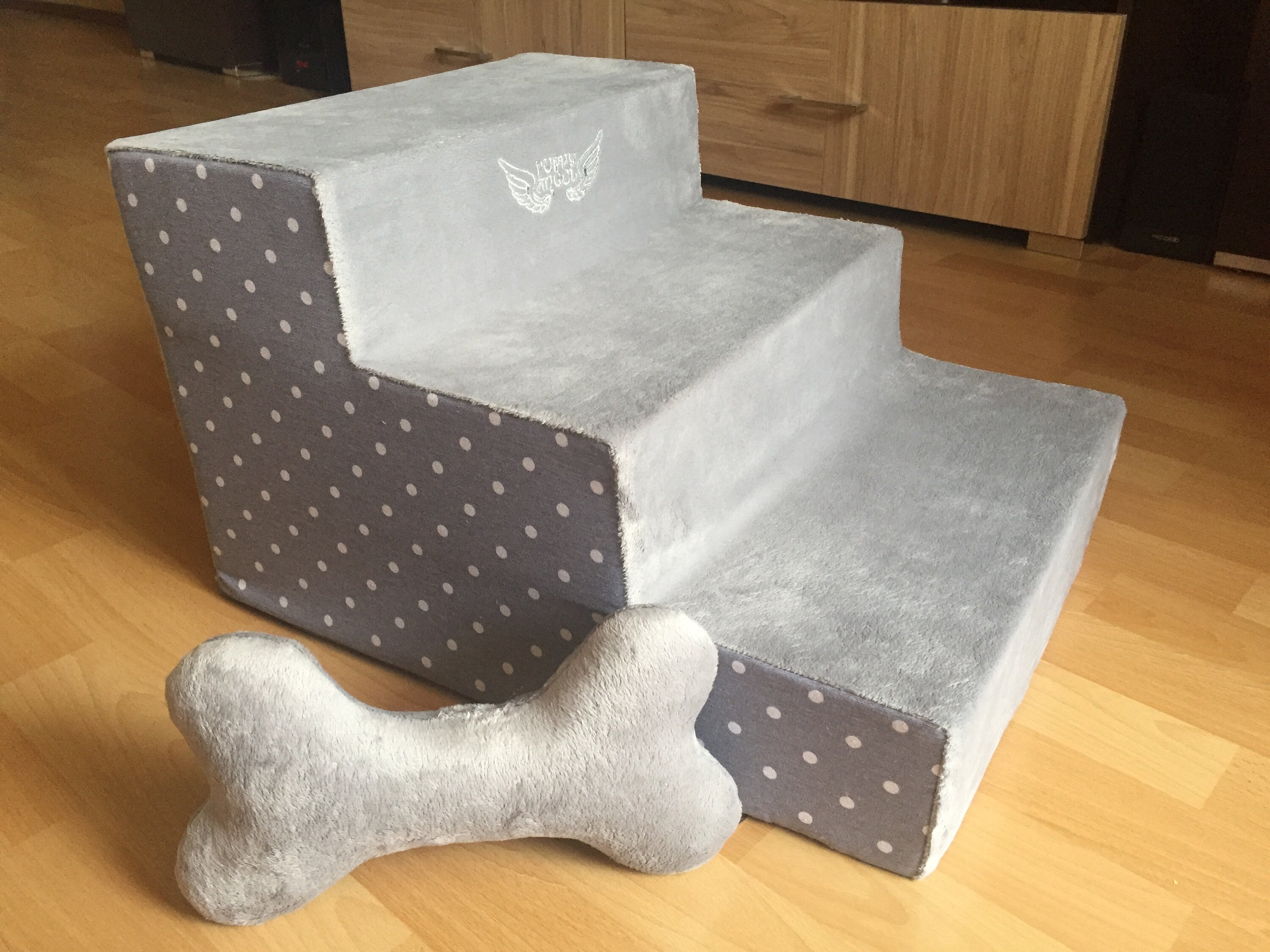 bedside dog bed with steps