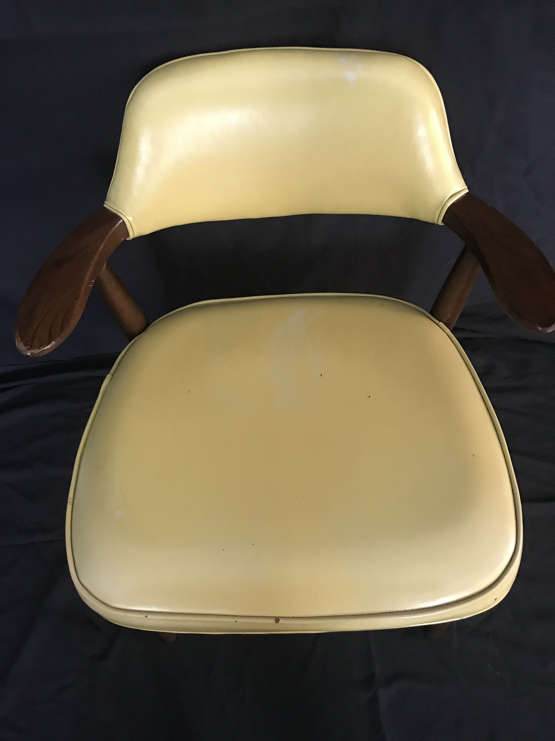 Paoli Chair. MCM Danish Style. 1964 Rare ‘Short Arm’ Model.