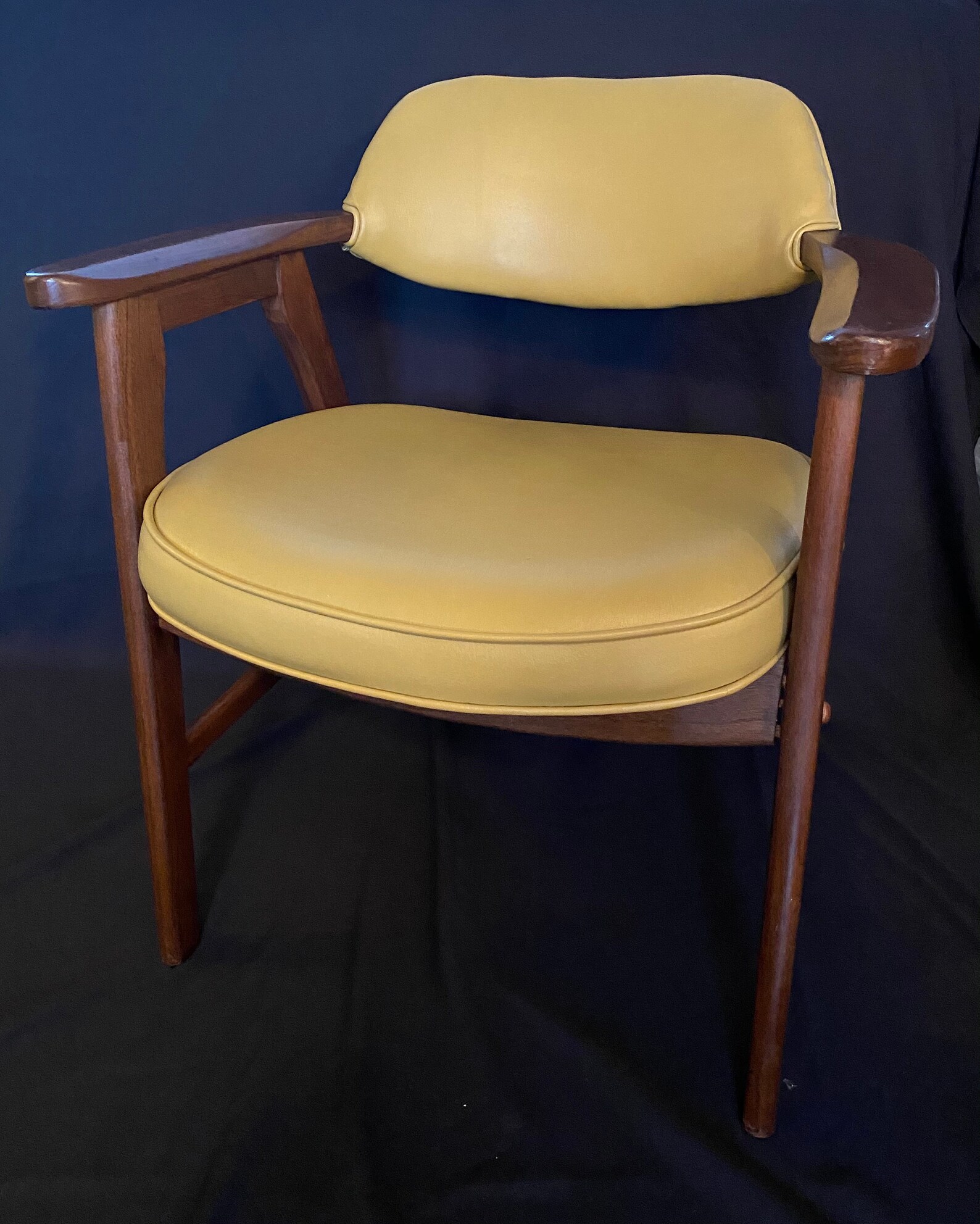 Vintage MCM Paoli Chair 1960s Paoli Chair Company Mustard Etsy