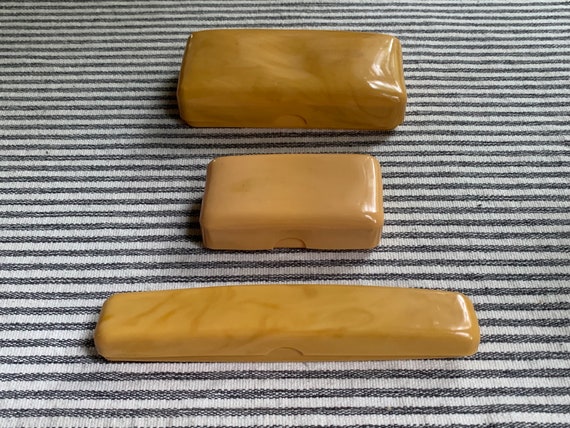 Vintage Celluloid Travel/Toiletry Kit 2 Soap and … - image 1