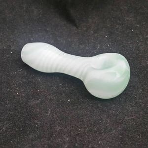 Small 3-4 Spiral Spoon Style Glass Tobacco Pipe image 4