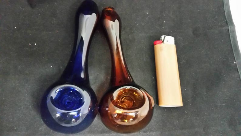 Solid Color Spoon Style Glass Tobacco Pipe image 4