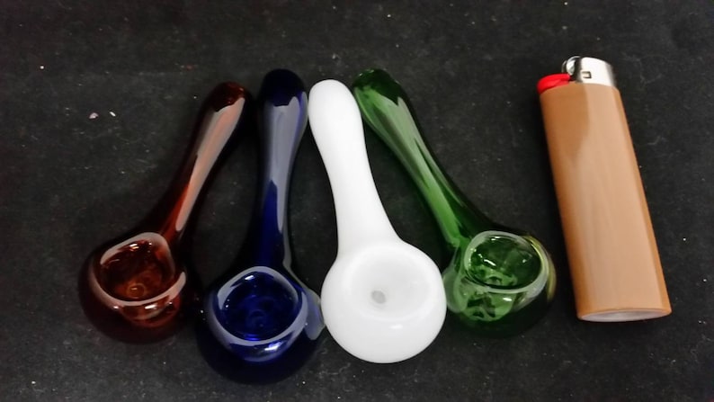 Solid Color Spoon Style Glass Tobacco Pipe image 1