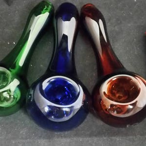 Solid Color Spoon Style Glass Tobacco Pipe image 3