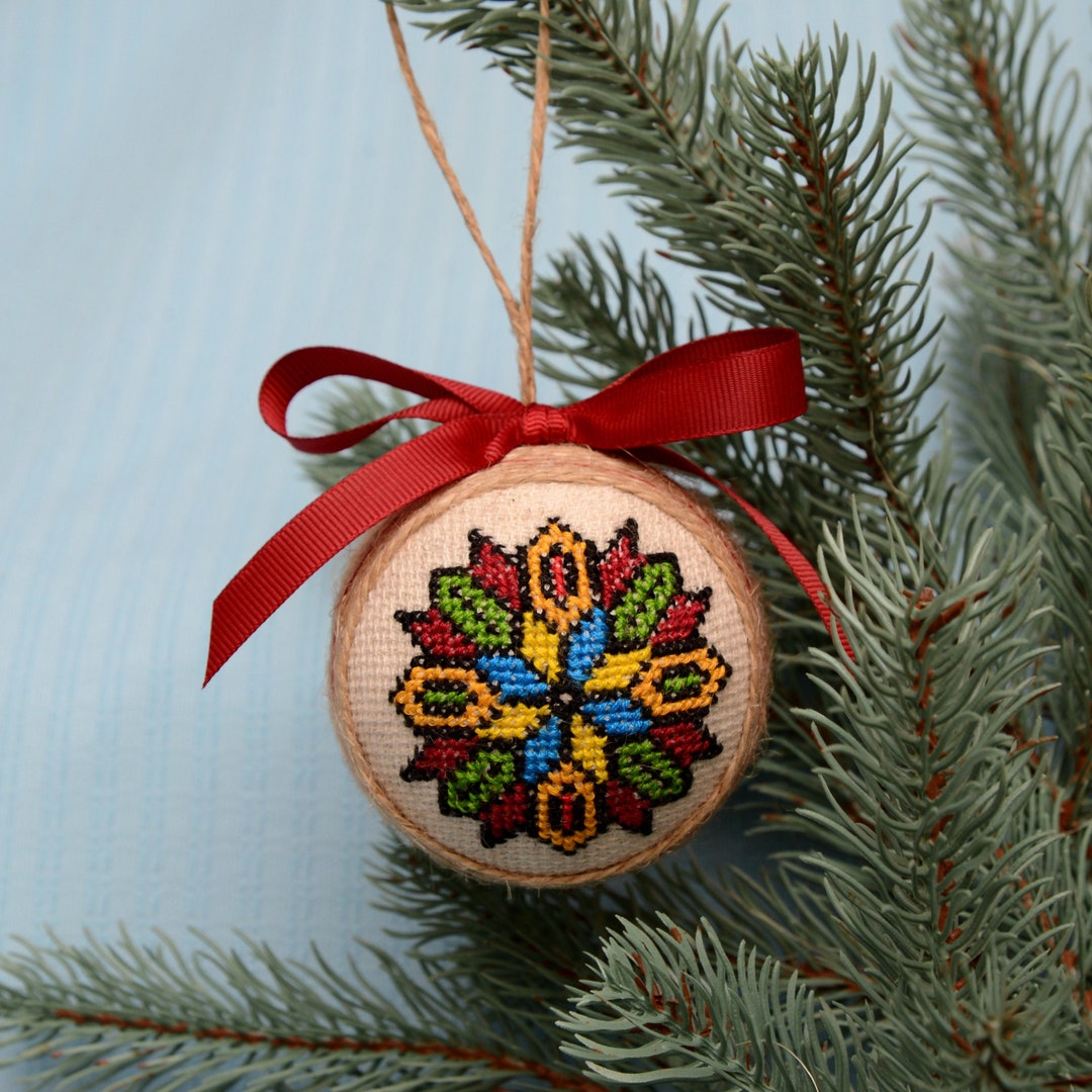 Embroidered Christmas Ornament, Hand Embroidered Christmas Tree Decoration With Coloful Mosaic