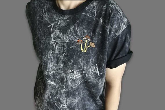 Vintage Style Tee Mushroom Pocket Tee 