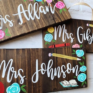 Teacher Name Sign, Custom Name Sign, Teacher Gift, Last Name Sign, painted Wood Sign, Classroom Sign, Classroom Decor, Wood Teacher Sign image 7