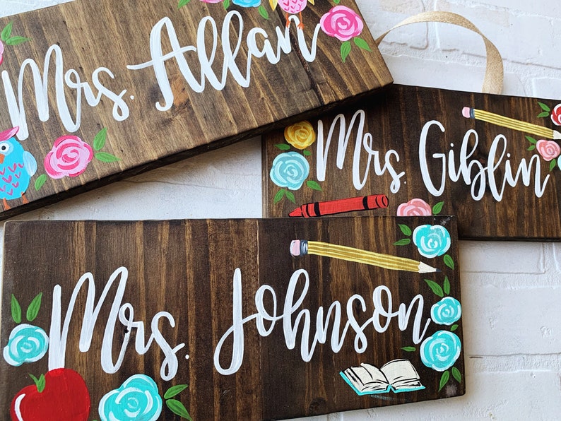 Teacher Name Sign, Custom Name Sign, Teacher Gift, Last Name Sign, painted Wood Sign, Classroom Sign, Classroom Decor, Wood Teacher Sign image 7