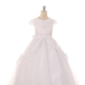 First Communion Dress: Long Lace Dress, Primera Comunion Vestido, Holy Communion Dress, White Dress, Mesh Lace Top