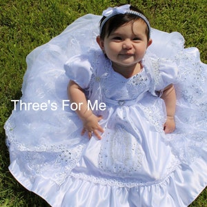 Virgin Mary Embroidered Baptism Dress, Vestido de Bautizo con Imagen de Virgen de Guadalupe, White Baptism Dress, Girl Baptism nina bautizo