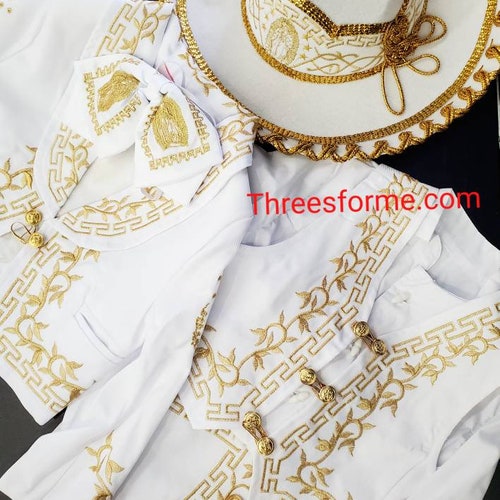 9 pcs Boy Charro outfit with virgin mary embroided Suit Traje de charro Baptism Charro Outift Complet Set:Belt-Boots-Hat-Candle Kit-Outfit Kleding Jongenskleding Kledingsets 