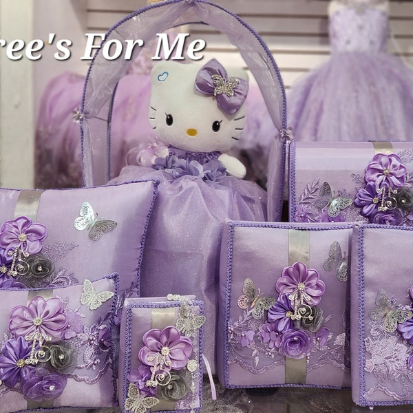 Butterfly lilac lavender, light purple Quinceanera, sweet 16, Bible, Pillow, money box album  foto almuada  quince Lila Mariposa Hello Kitty