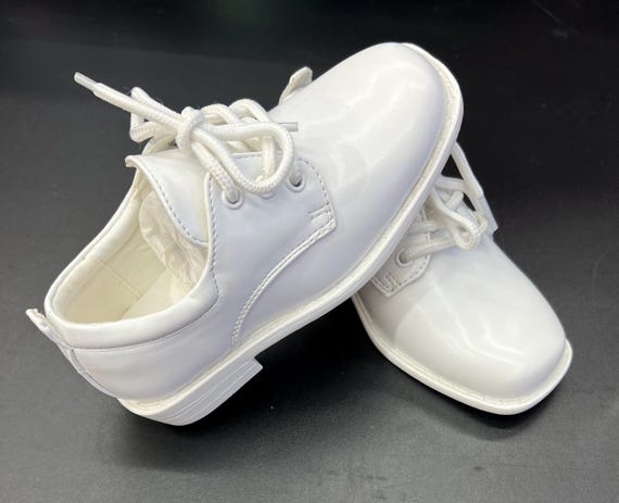 Boy shoes- classic white shoes for boy- Christening boy shoes - baptism boy shoes