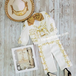 Charro+ Botas + Vela -Taufe Junge Charro outfit- Traje de charro-Charro elfenbein con dorado con Caballos