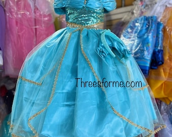 princess jasmine color dress How come Disney never considered this as Jasmine's marketing look? : r/disneyprincess