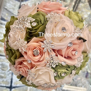 Ramos de Quinceañera/ sweet 16 bouquet Ramos en pink/ sage and ivory quinceañera bouquets